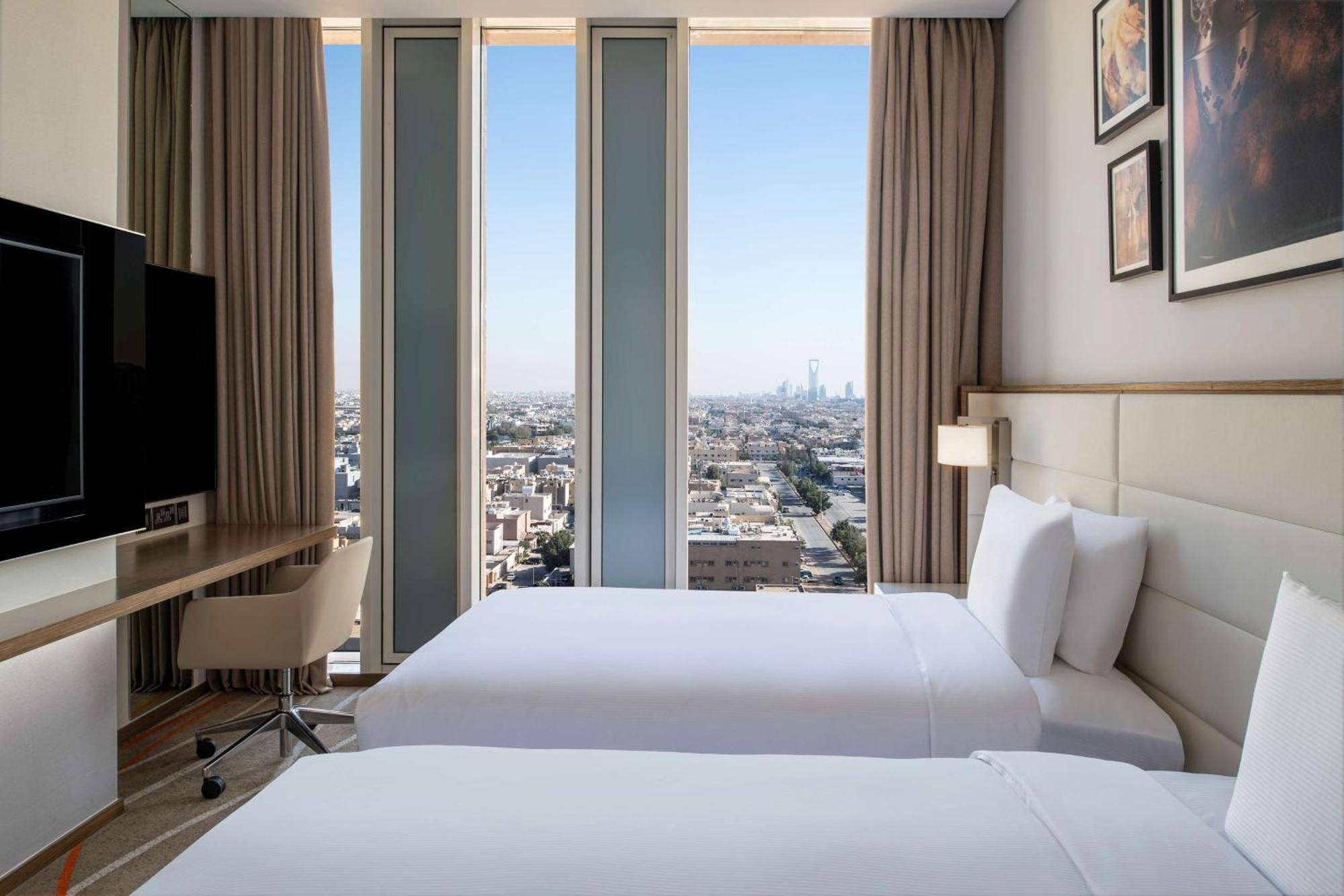 Doubletree Suites By Hilton - Riyadh Financial District Kültér fotó