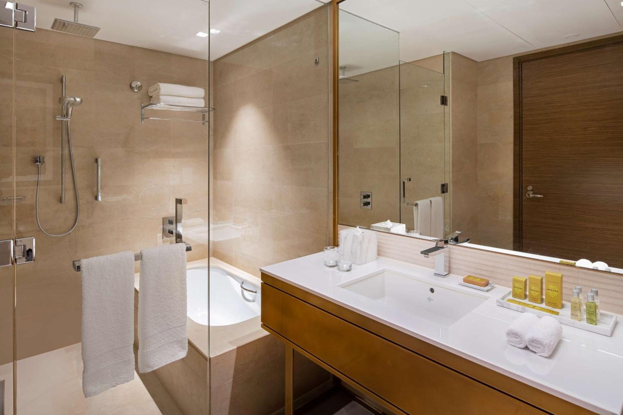 Doubletree Suites By Hilton - Riyadh Financial District Kültér fotó