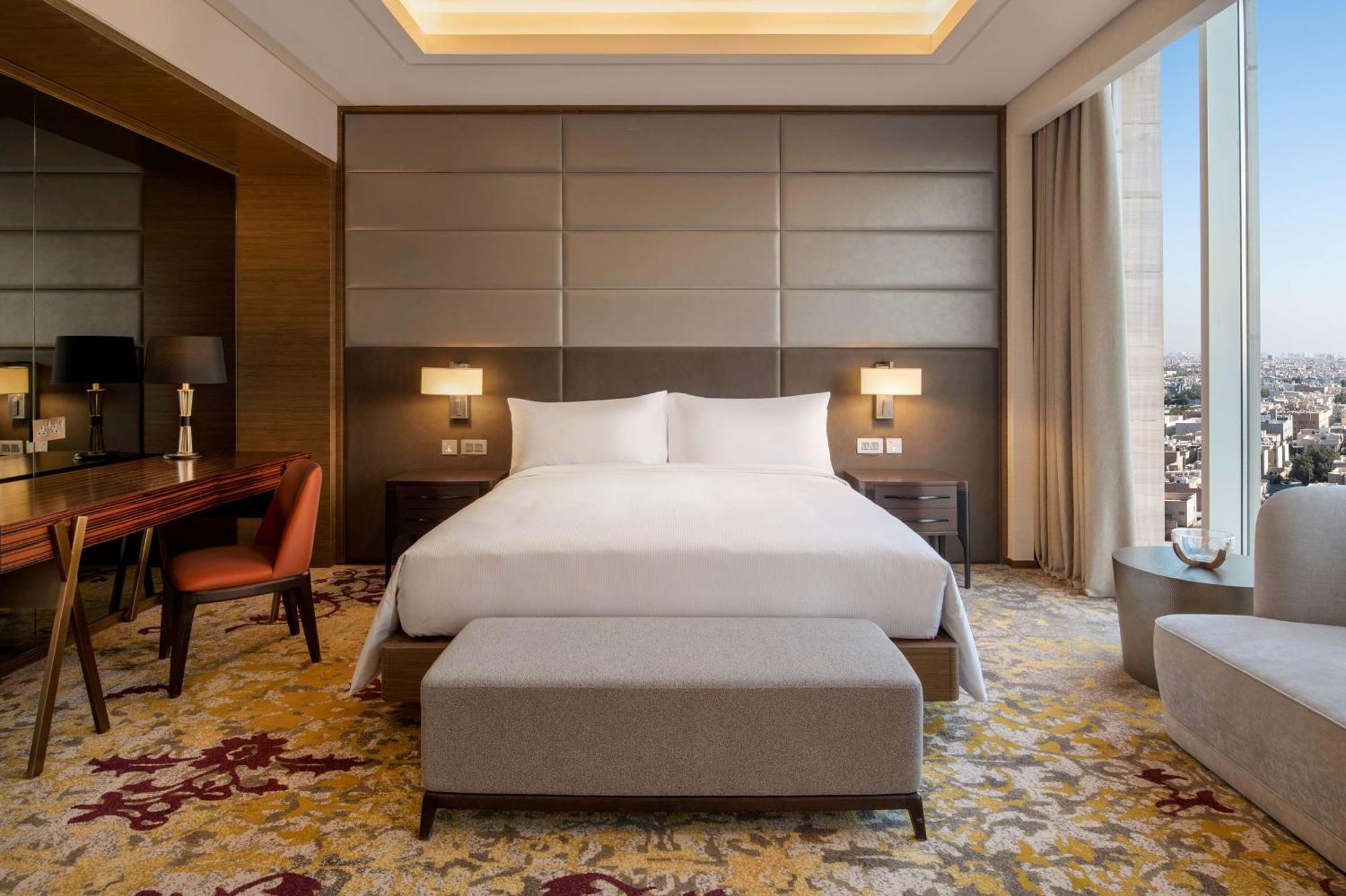 Doubletree Suites By Hilton - Riyadh Financial District Kültér fotó