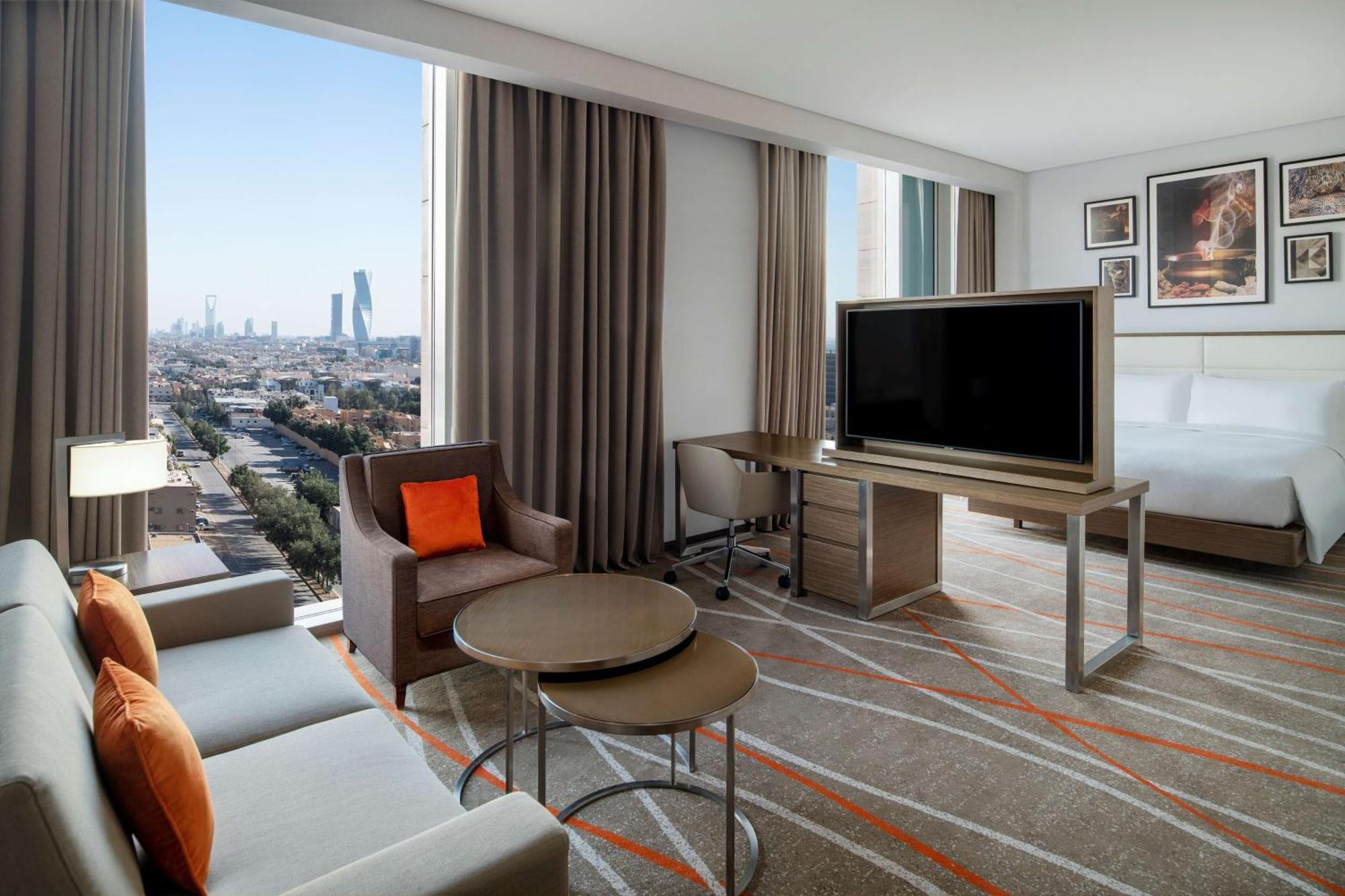 Doubletree Suites By Hilton - Riyadh Financial District Kültér fotó