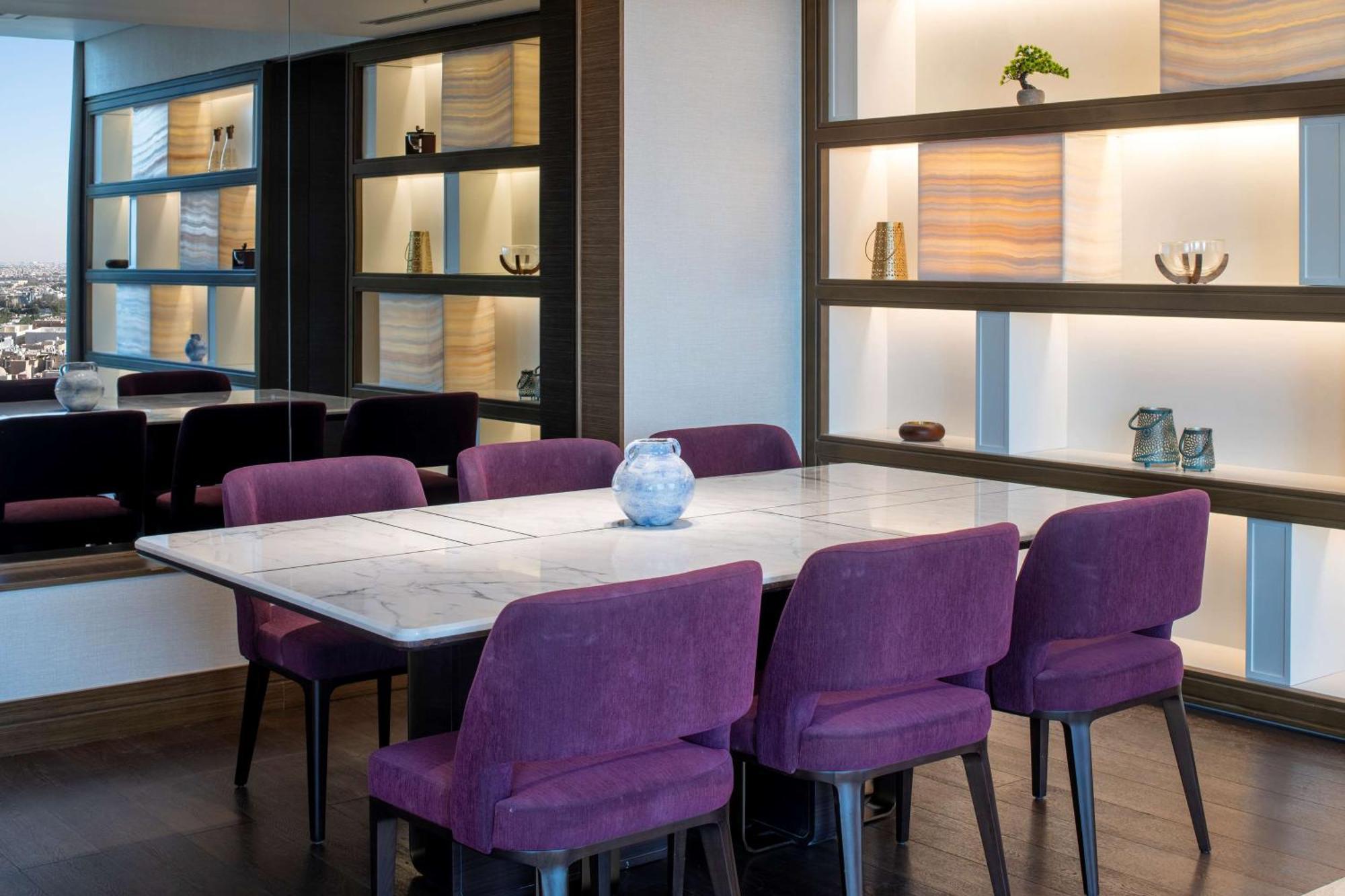 Doubletree Suites By Hilton - Riyadh Financial District Kültér fotó