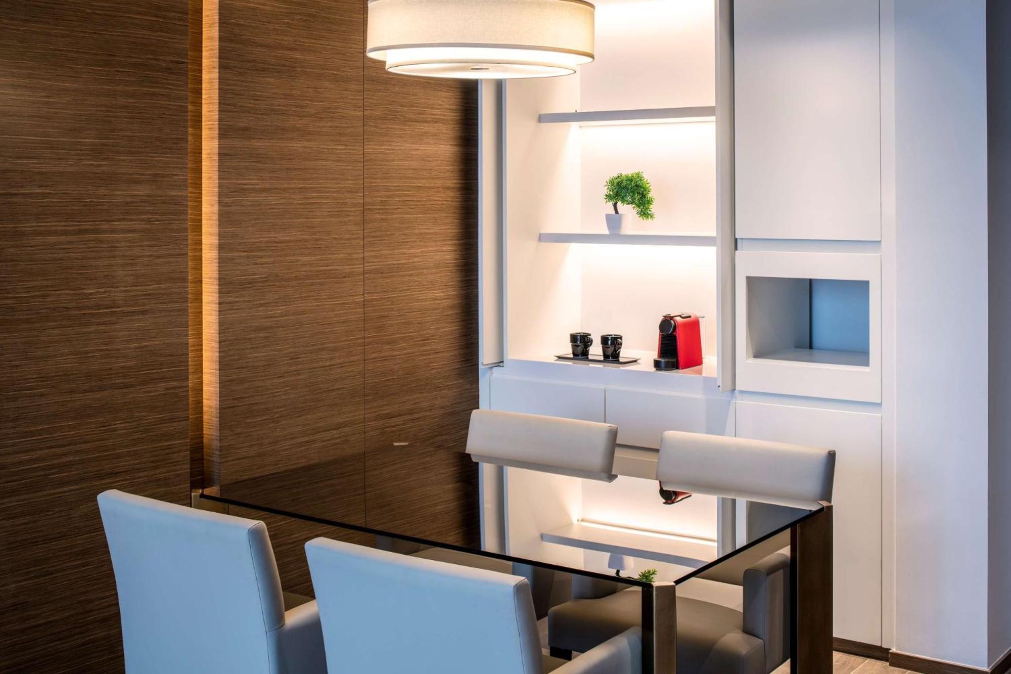 Doubletree Suites By Hilton - Riyadh Financial District Kültér fotó